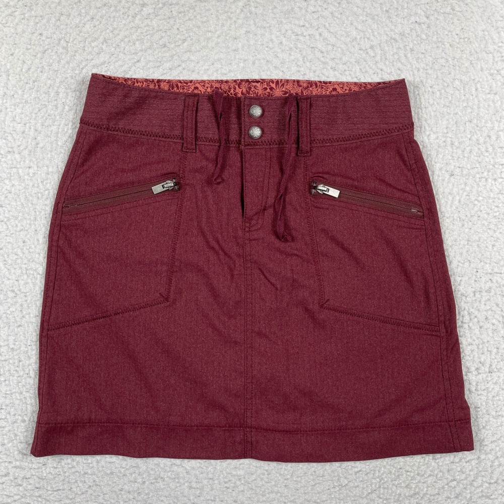 Athleta Skirt Womens 2 Burgundy Maroon Hiking Travel Mini Skirt Vacation Walking